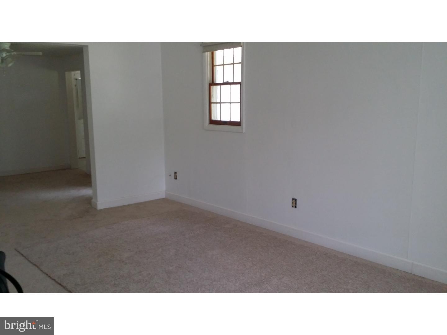 2004 Mill Road Upper Chichester, PA 19061 - Photo 7 of 25 Living Room