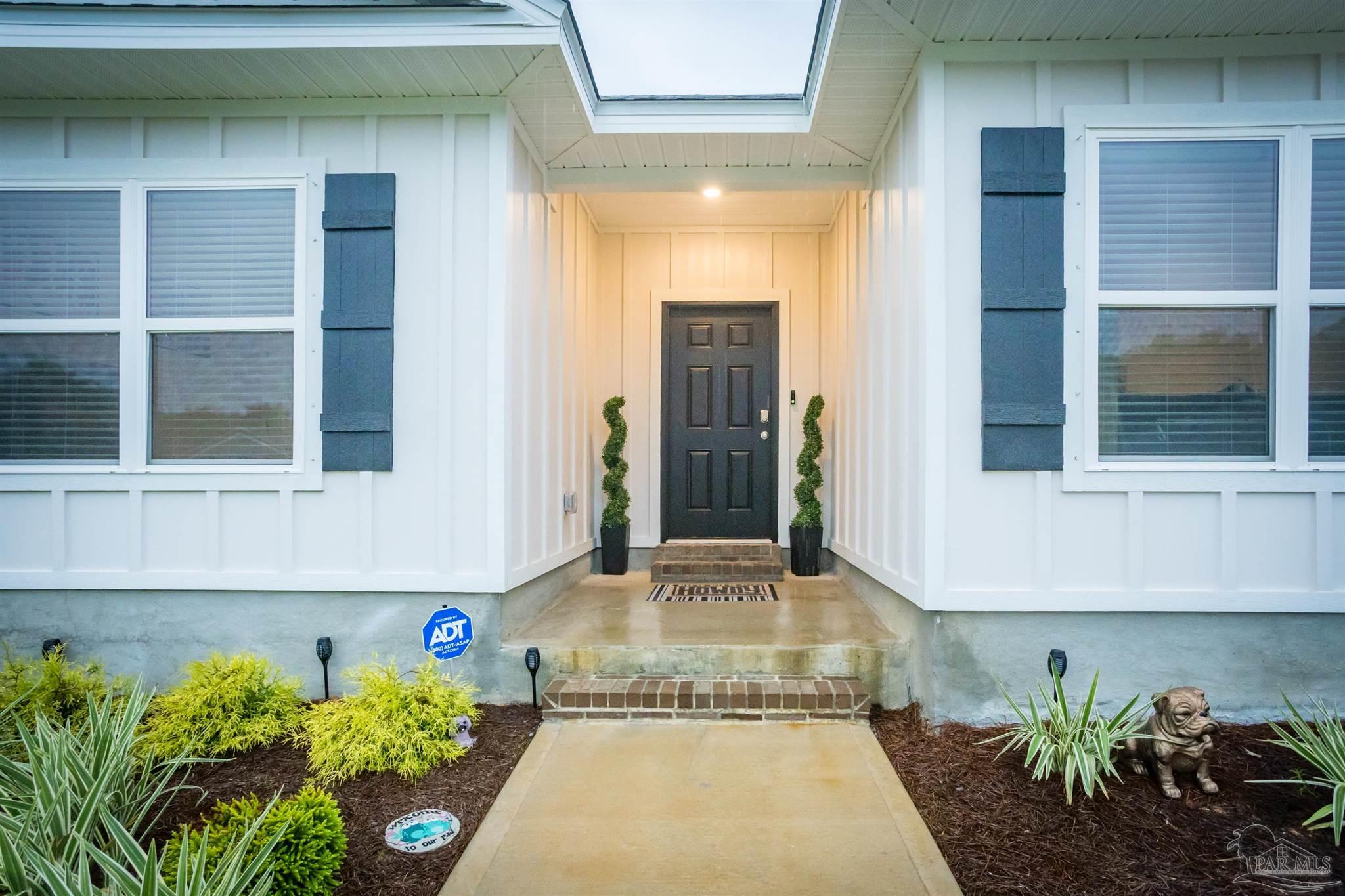 5614 Thatcher Road Crestview, FL 32539 - Photo 3 of 37 Gallery Image 3