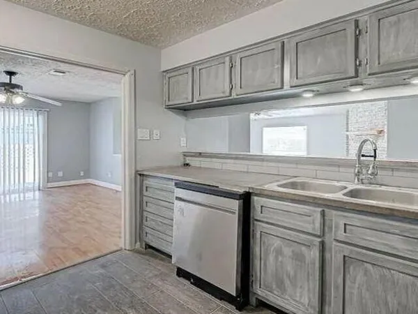 $1,799 | 3610 Vineyard Drive, Houston, TX 77082