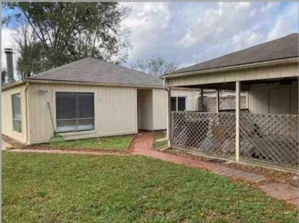 $1,799 | 3610 Vineyard Drive, Houston, TX 77082