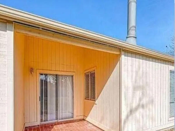 $1,799 | 3610 Vineyard Drive, Houston, TX 77082