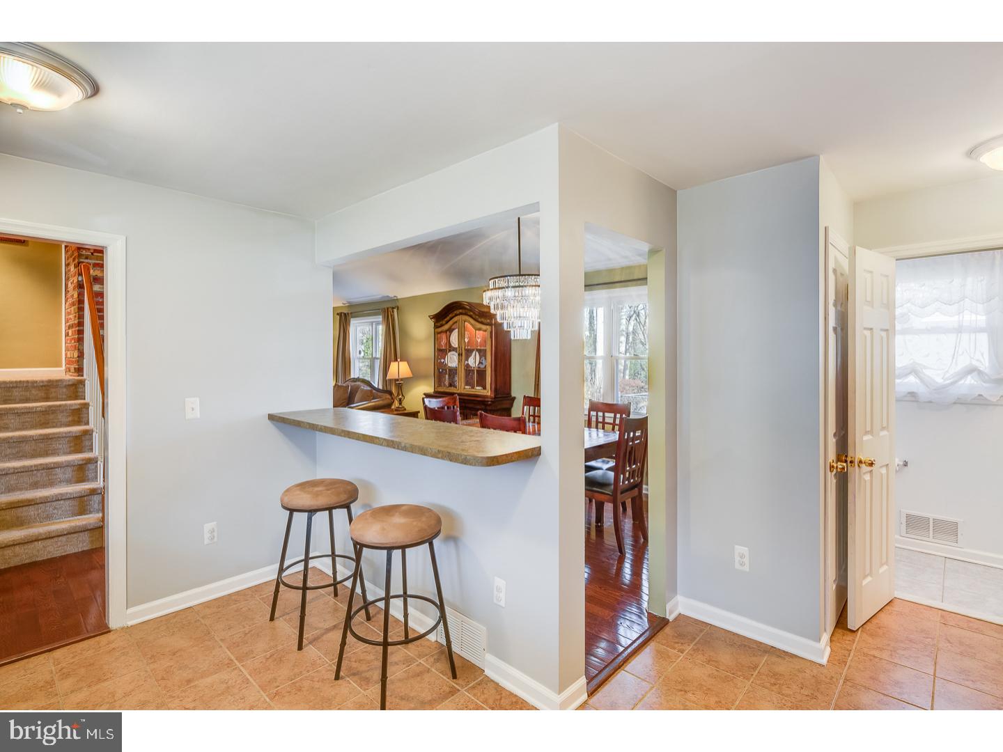 124 Sharrowvale Road Cherry Hill, NJ 08034 - Photo 4 of 25