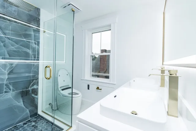 $1,025,000 | 15 Oak Street, Danvers, MA 01923