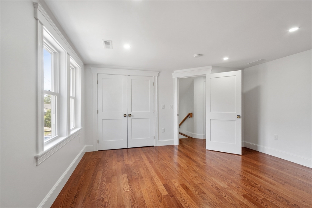 15 Oak Street Danvers, MA 01923 - Photo 28 of 40