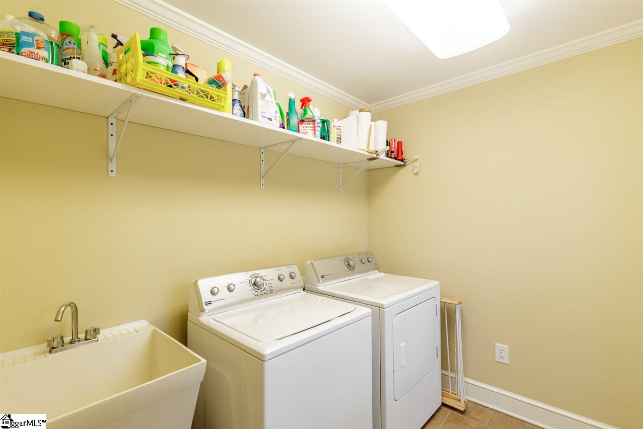 116 Collins Creek Road Greenville, SC 29607 - Photo 15 of 34 Just off kitchen near garage access