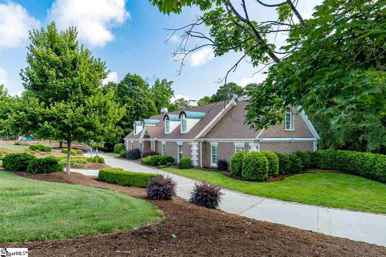 116 Collins Creek Road Greenville, SC 29607 - Photo 3 of 34