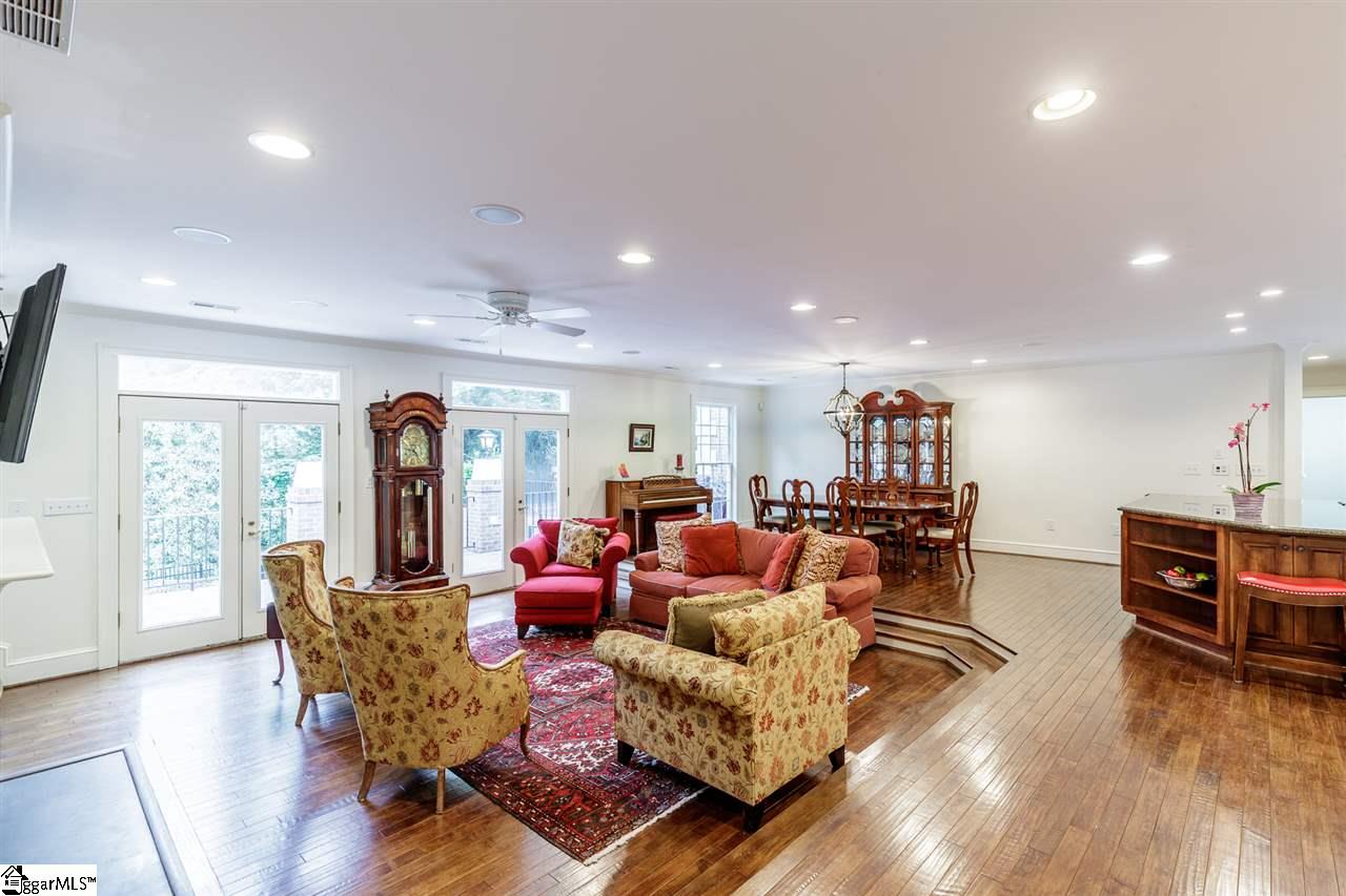 116 Collins Creek Road Greenville, SC 29607 - Photo 5 of 34