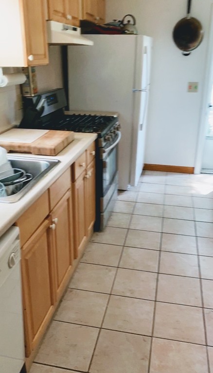 12 Oakland Road Sharon, MA 02067 - Photo 20 of 27 Gallery Image 20