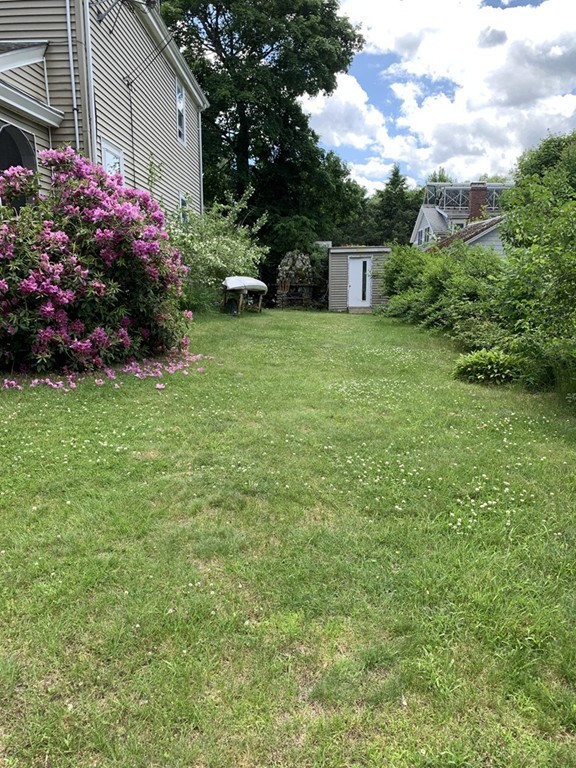 12 Oakland Road Sharon, MA 02067 - Photo 2 of 27 Gallery Image 2