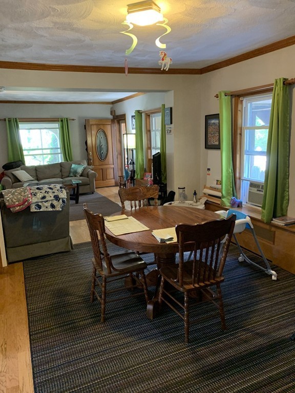 12 Oakland Road Sharon, MA 02067 - Photo 8 of 27 Gallery Image 8