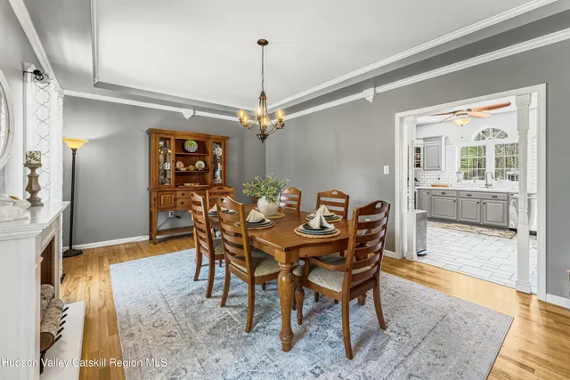 $959,000 | 130 Laurel Lane, Saugerties, NY 12477