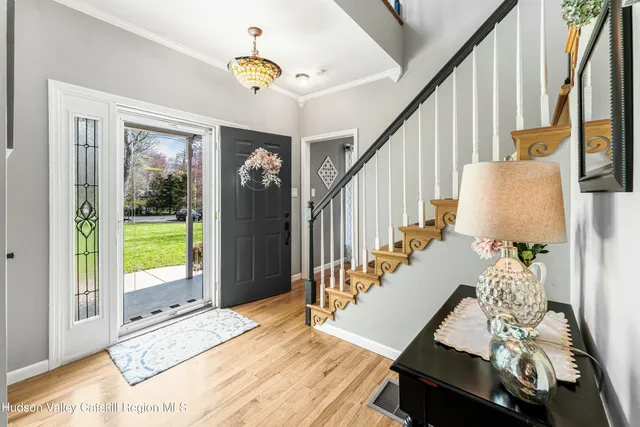 $959,000 | 130 Laurel Lane, Saugerties, NY 12477