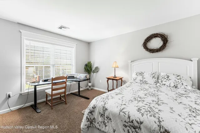 $959,000 | 130 Laurel Lane, Saugerties, NY 12477