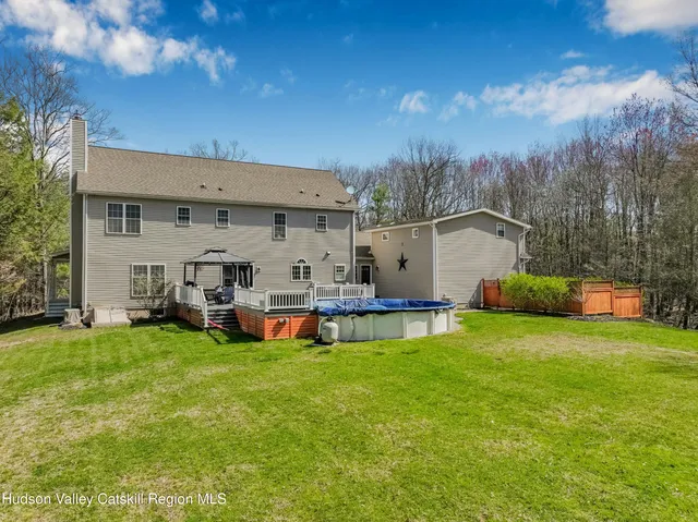 $959,000 | 130 Laurel Lane, Saugerties, NY 12477