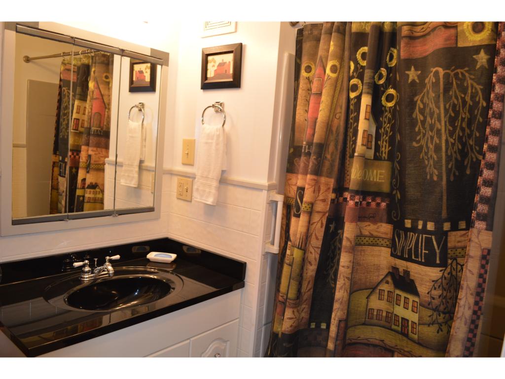 265 Underclyffe Road St. Johnsbury, VT 05819 - Photo 17 of 27 Gallery Image 17