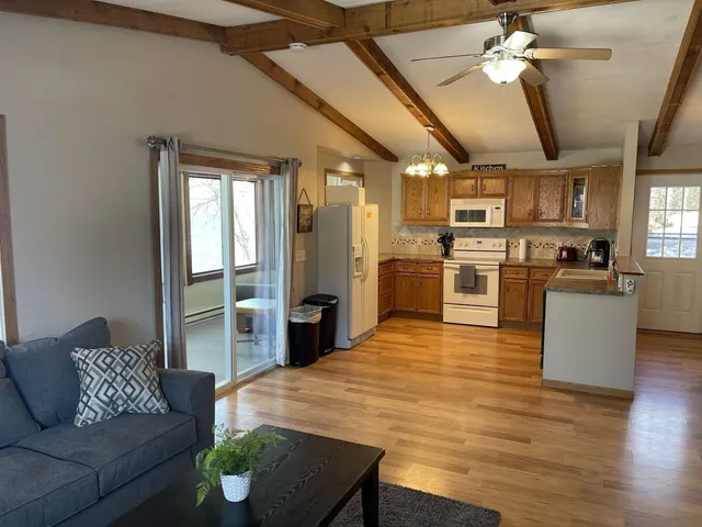 $595,000 | 27747 742nd Avenue, Dassel, MN 55325