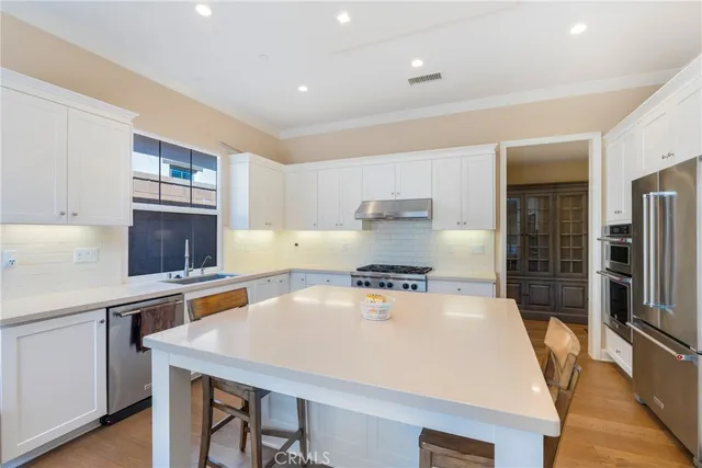 $6,500 | 71 Brixton, Irvine, CA 92620