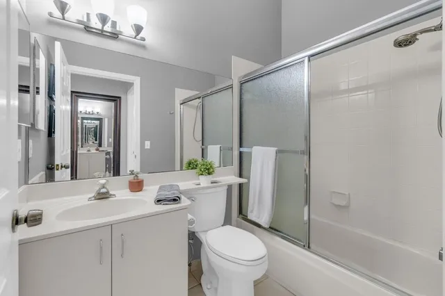 $599,900 | 215 Citrus Trail, Boynton Beach, FL 33436