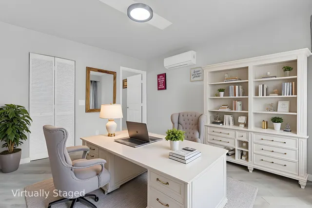 $599,900 | 215 Citrus Trail, Boynton Beach, FL 33436