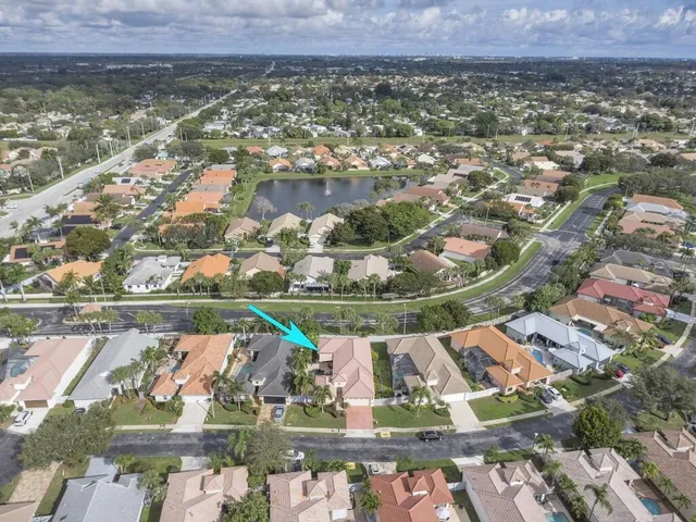 $599,900 | 215 Citrus Trail, Boynton Beach, FL 33436