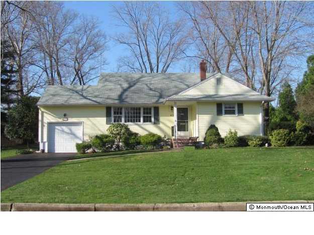 47 Chestnut Ridge Road Holmdel, NJ 07733 - Photo 1 of 3 Primary Photo