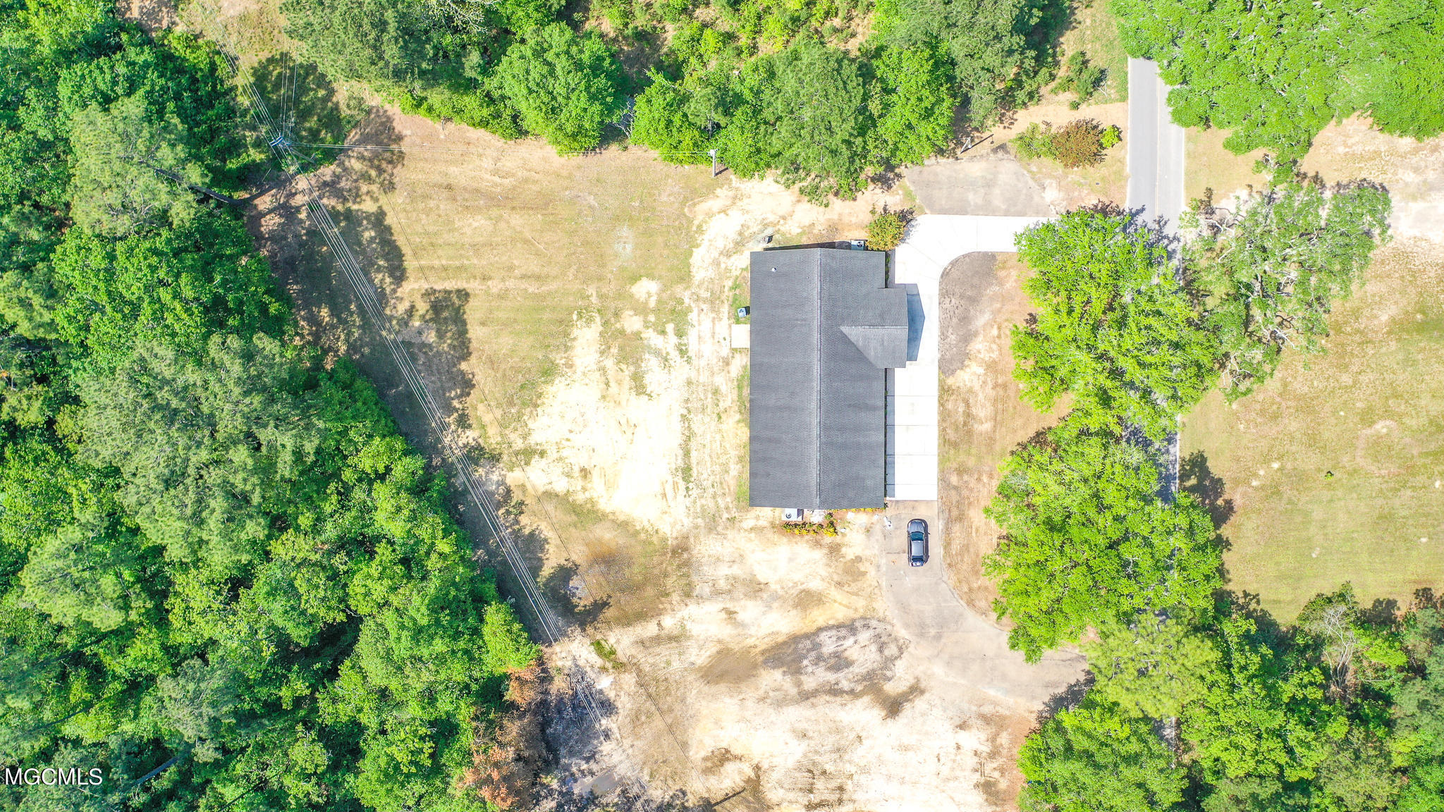 13613 Wolf Ridge Road Moss Point, MS 39562 - Photo 4 of 29 C4F8BBFD-2966-478E-A1C9-EE5B54922CDE