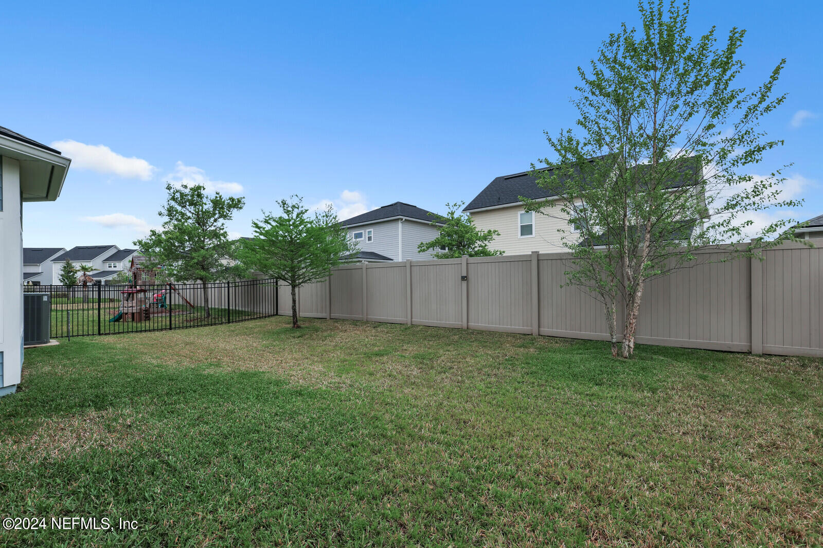 364 Beale Avenue St. Augustine, FL 32092 - Photo 34 of 54 a house view with a garden space