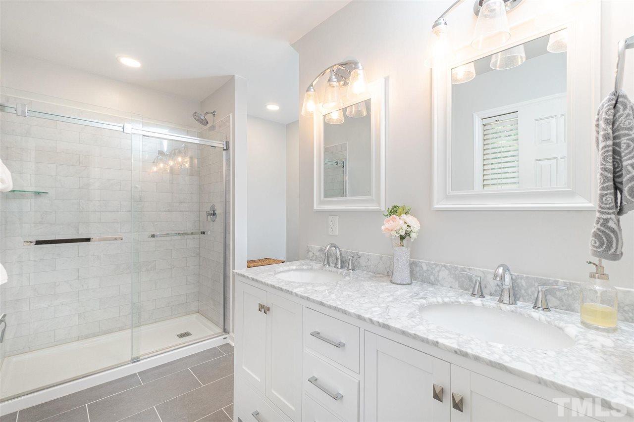 3 Bay Ridge Court Durham, NC 27713 - Photo 20 of 25 Gallery Image 20