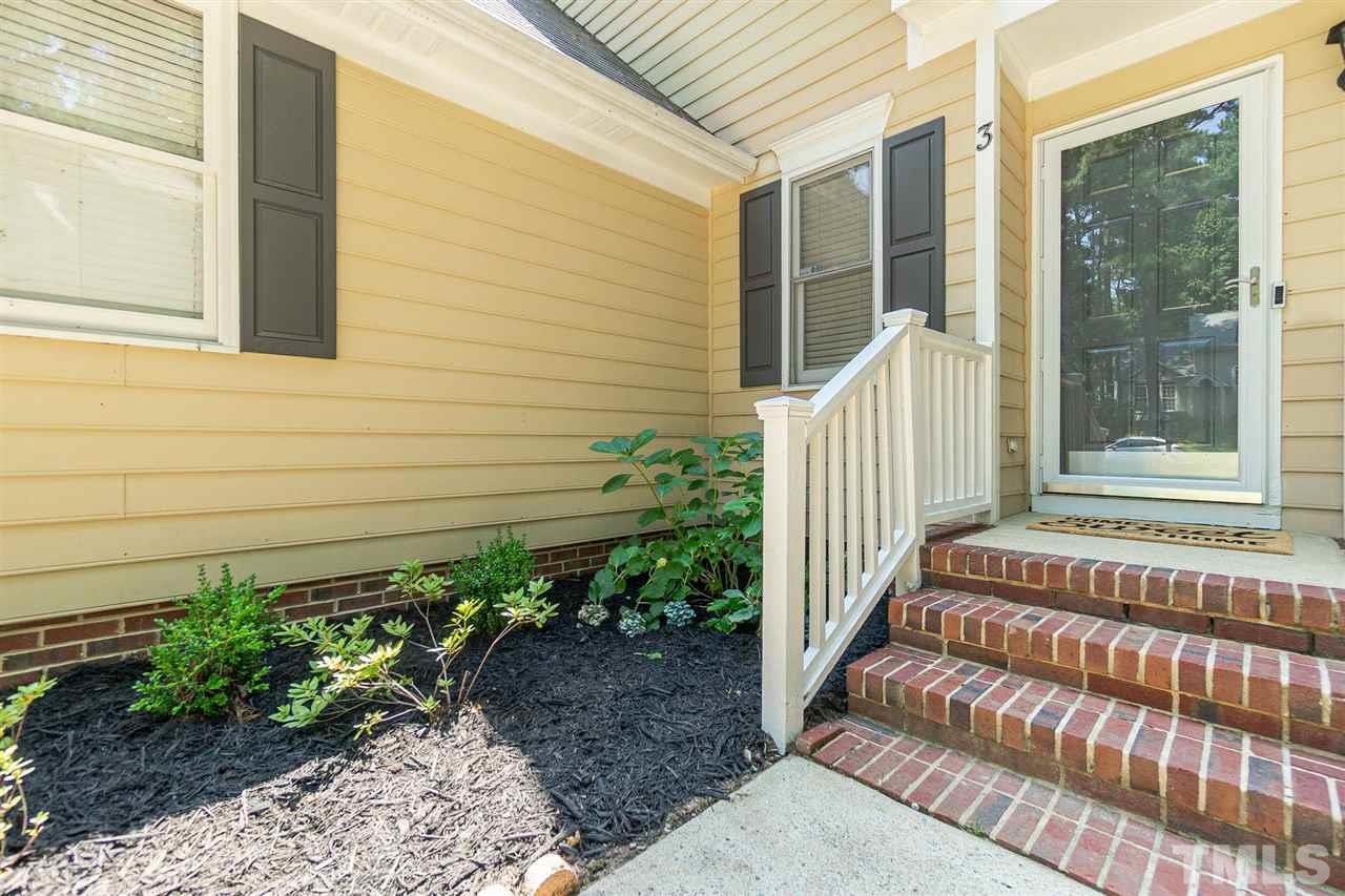 3 Bay Ridge Court Durham, NC 27713 - Photo 3 of 25 Gallery Image 3