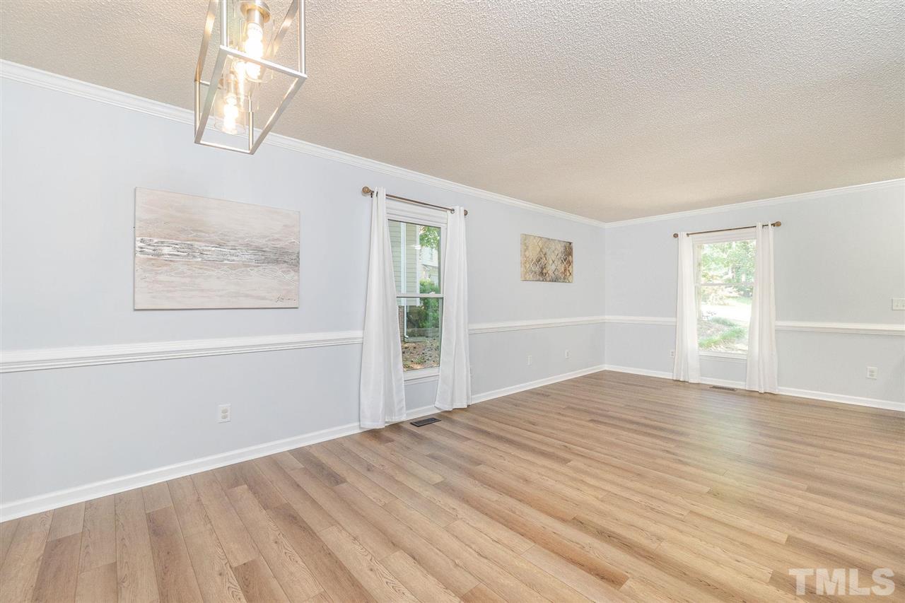 3 Bay Ridge Court Durham, NC 27713 - Photo 6 of 25 Gallery Image 6