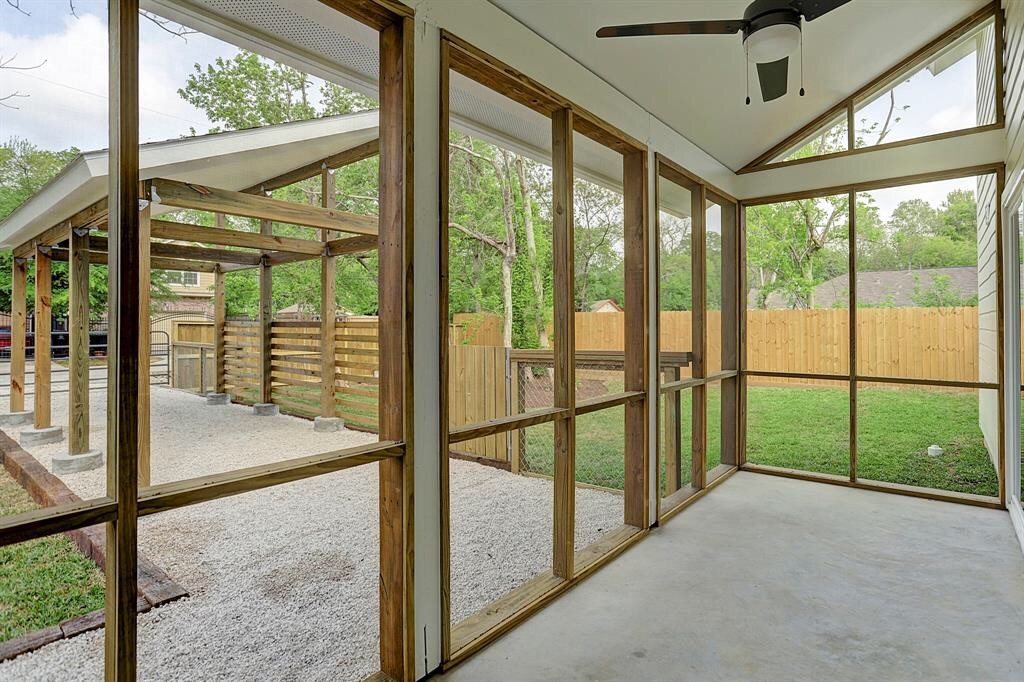 6712 Cohn Street Houston, TX 77091 - Photo 4 of 14