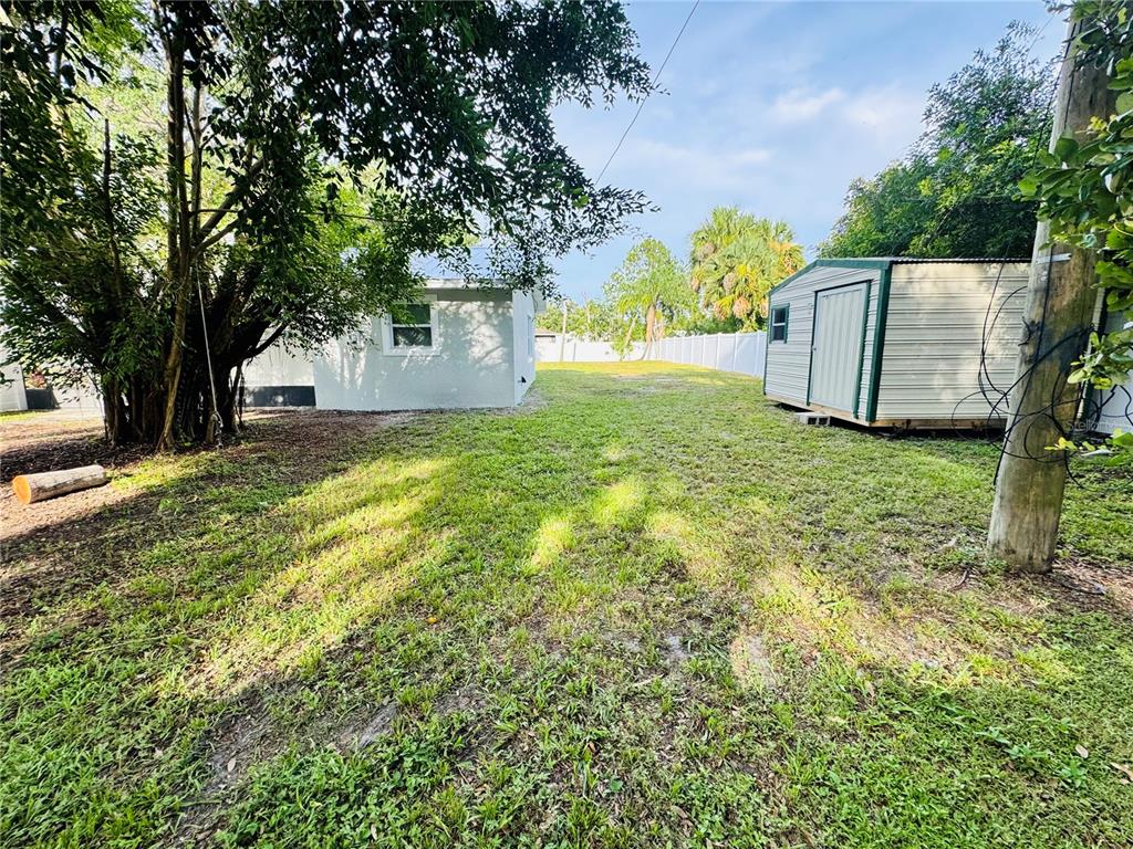 7013 Symmes Road Gibsonton, FL 33534 - Photo 16 of 20 Gallery Image 16