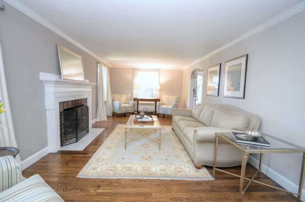 33 Fox Road Wakefield, MA 01880 - Photo 14 of 42 Gallery Image 14