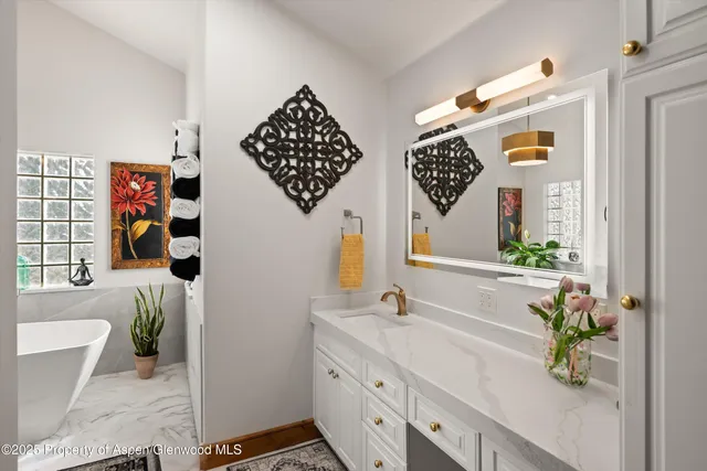 $1,795,000 | 175 Dolores Circle, Glenwood Springs, CO 81601