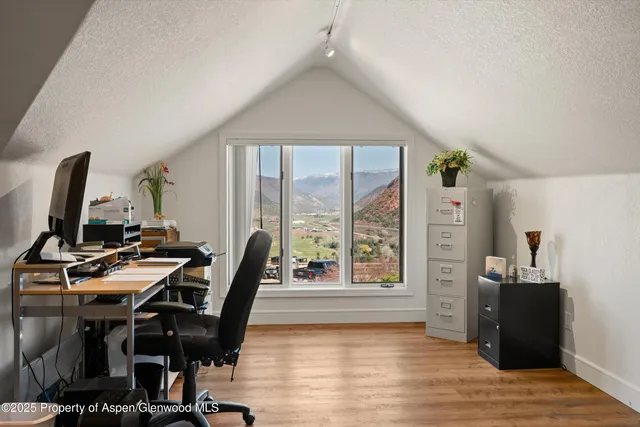 $1,795,000 | 175 Dolores Circle, Glenwood Springs, CO 81601