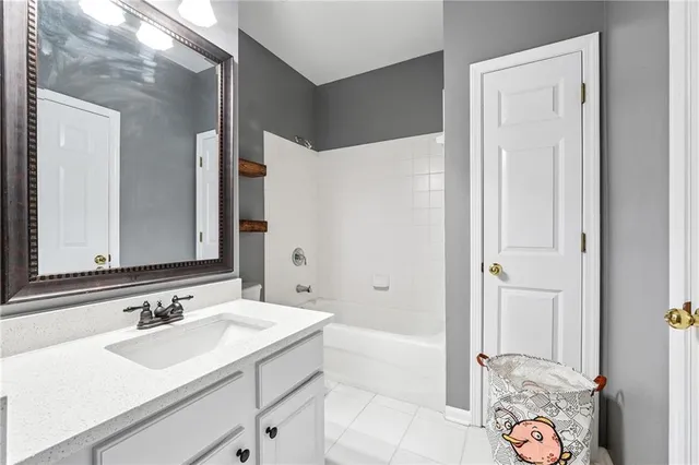 $3,200 | 10090 Jones Bridge Road, Unit 8, Alpharetta, GA 30022