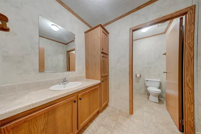 $104,475 | 711 Church Street, Grandview, IN 47615