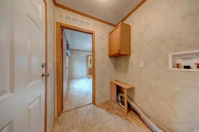 $104,475 | 711 Church Street, Grandview, IN 47615