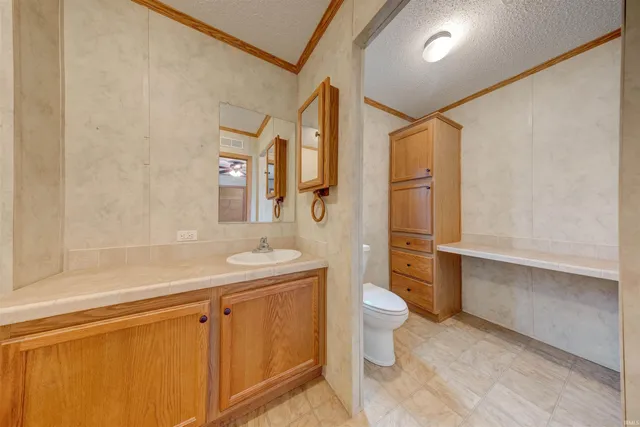 $104,475 | 711 Church Street, Grandview, IN 47615