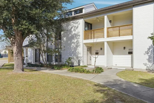 $162,000 | 2320 Lake Street, Lake Charles, LA 70601