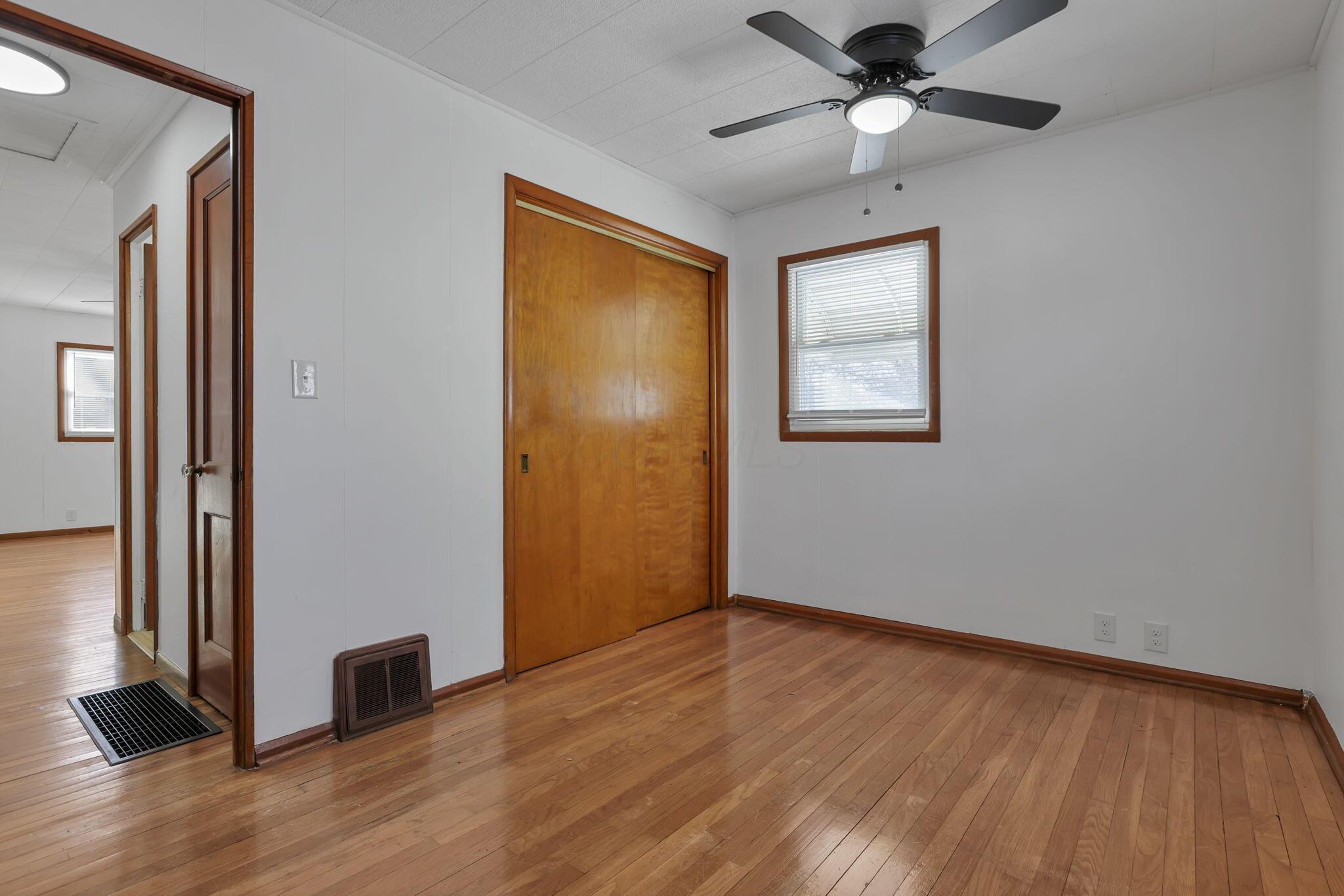 408 Derrer Road Columbus, OH 43204 - Photo 26 of 44 28-web-or-mls-939A1097