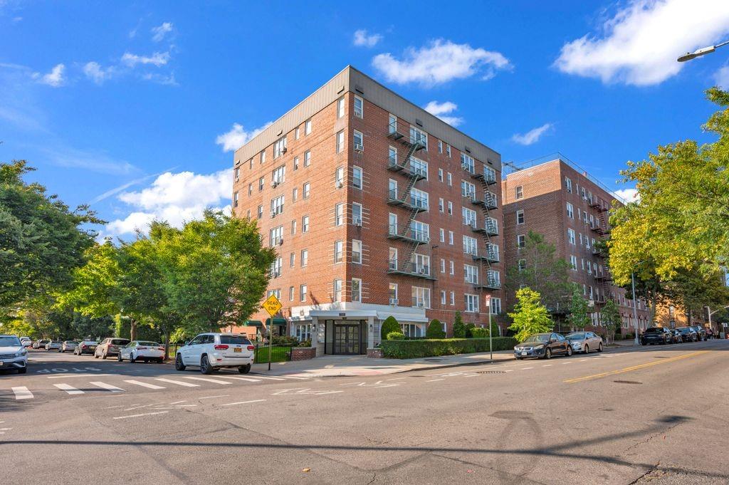 7520 Ridge Boulevard, Unit 6B Brooklyn, NY 11209 - Photo 20 of 25 Gallery Image 20