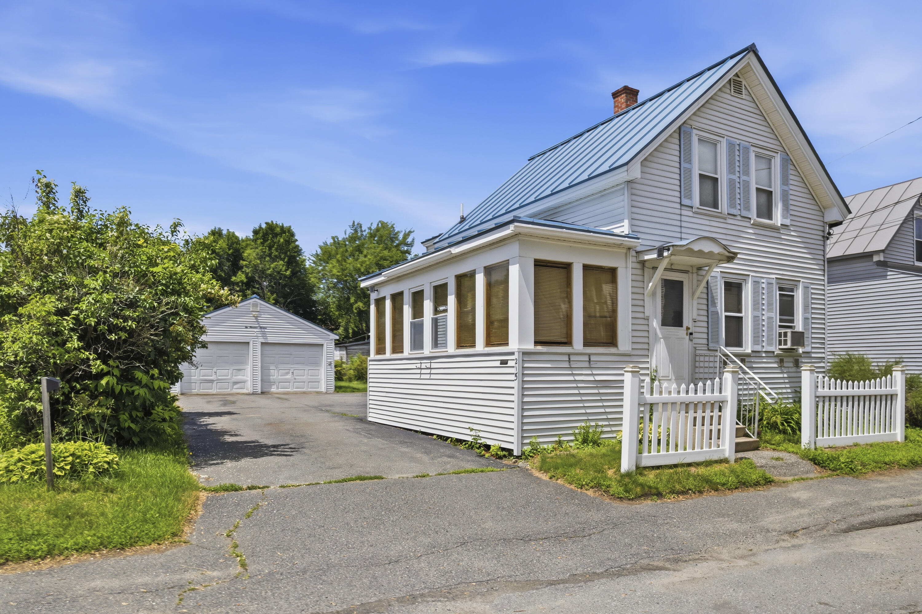 215 Water Street Waterville, ME 04901 - Photo 1 of 63 215 Water St_103