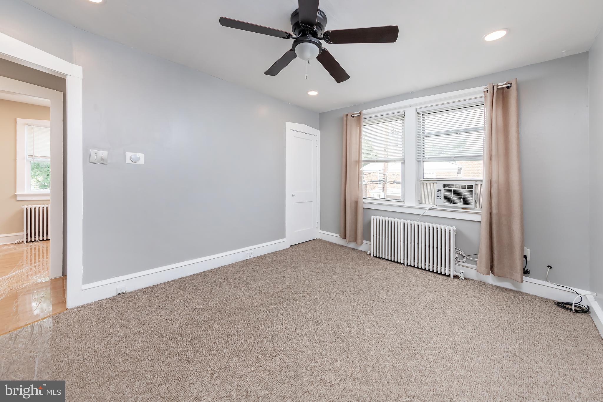 674 Johnson, Unit B Oaklyn, NJ 08107 - Photo 3 of 14 Living Room