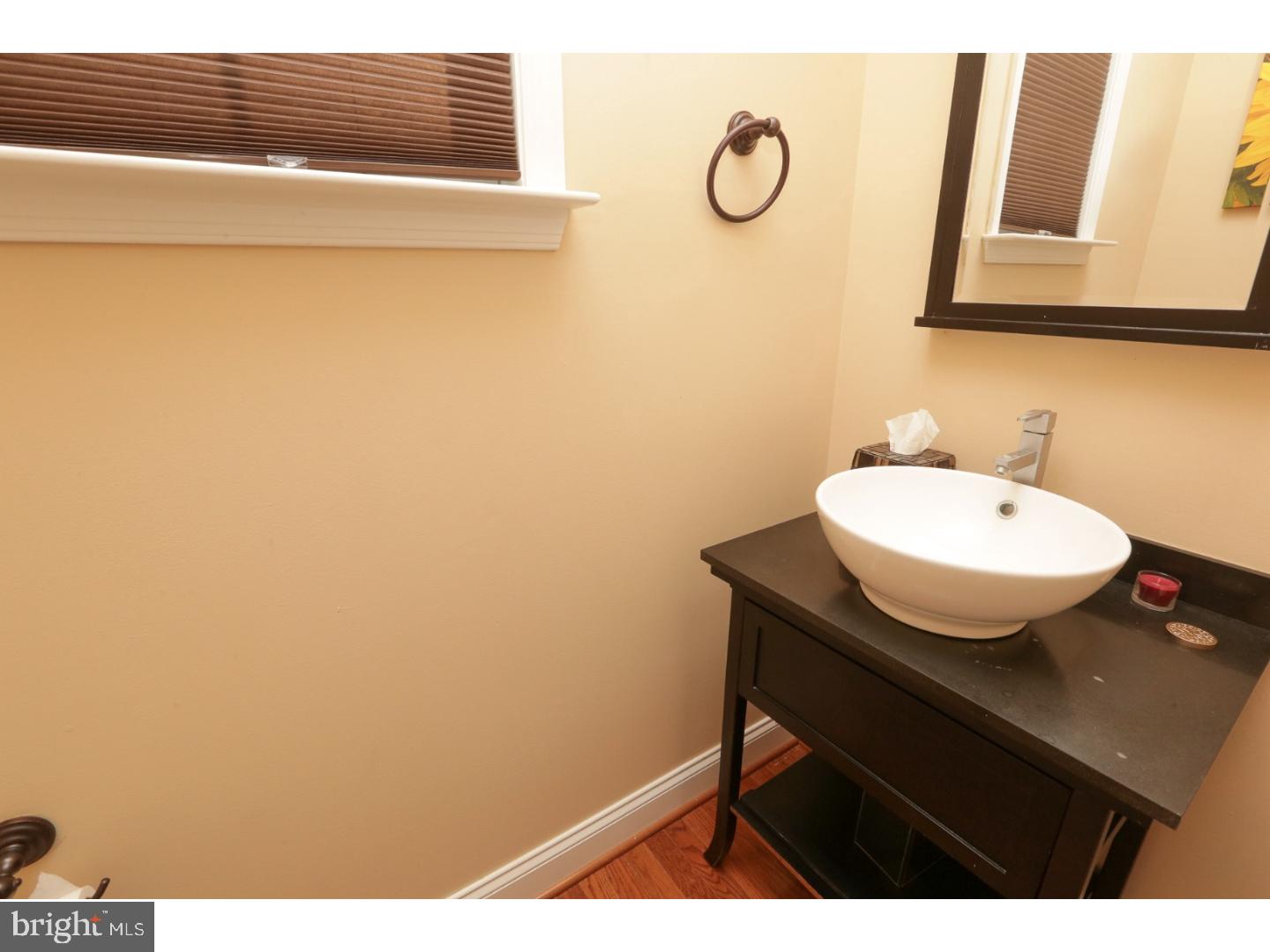 27 Sheridan Road Doylestown, PA 18901 - Photo 11 of 25