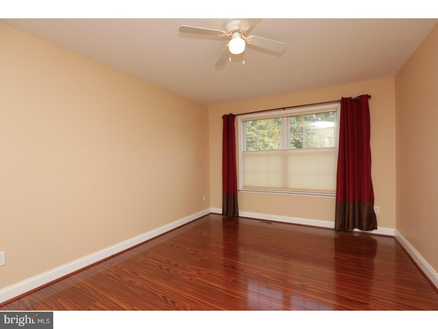 27 Sheridan Road Doylestown, PA 18901 - Photo 15 of 25