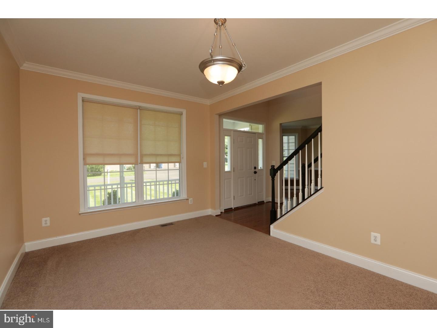 27 Sheridan Road Doylestown, PA 18901 - Photo 10 of 25