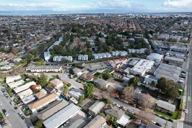 $2,050,000 | 19 East 41st Place, San Mateo, CA 94403