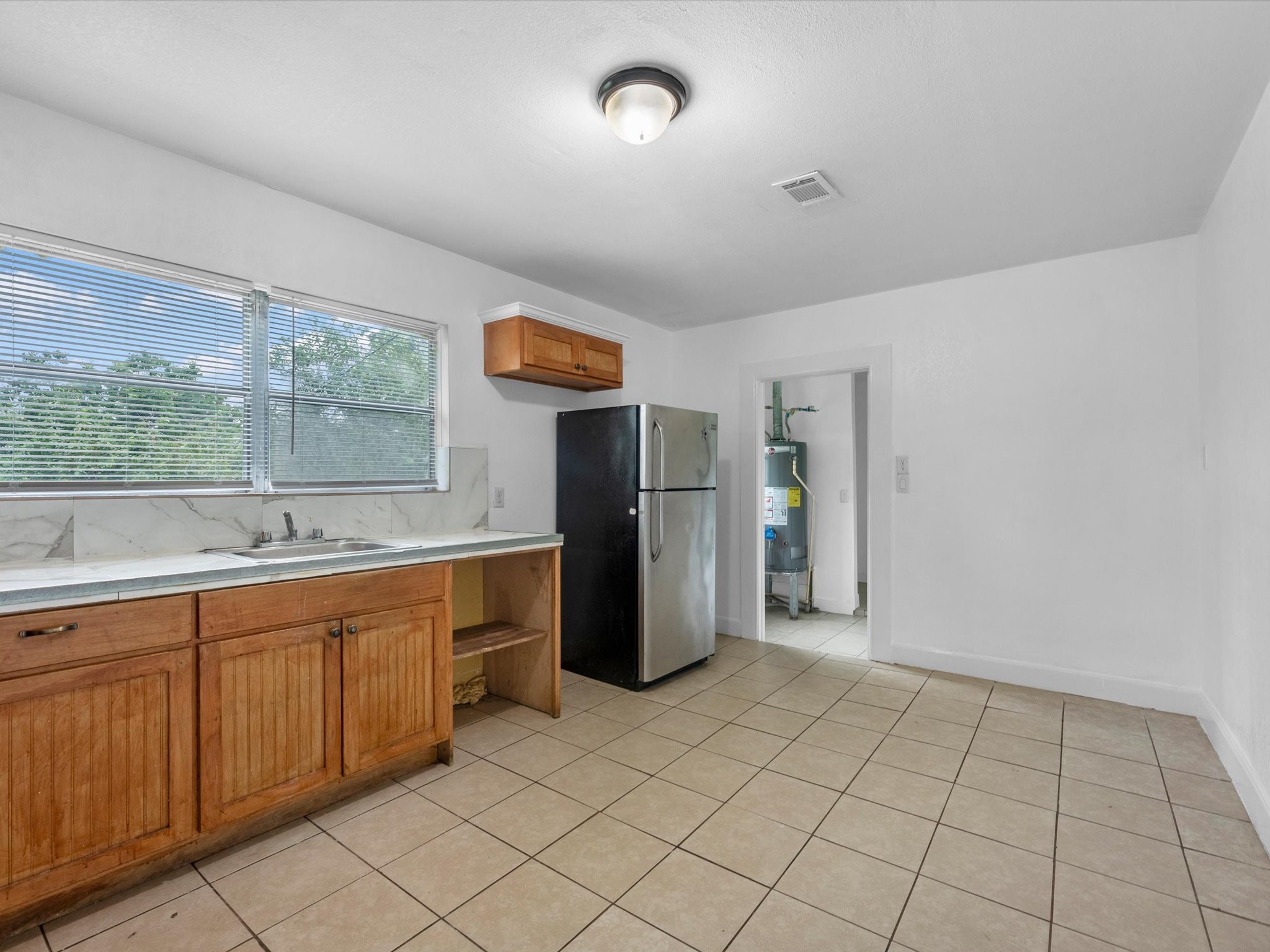 838 Rosewick Street Houston, TX 77015 - Photo 6 of 12