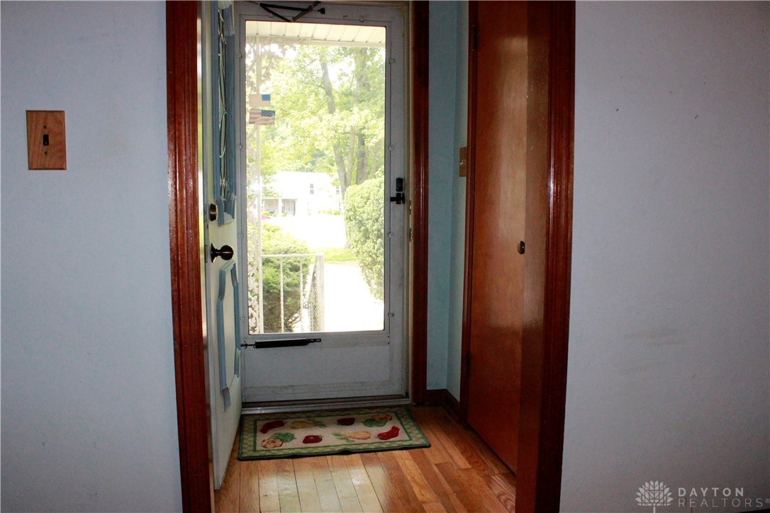 2417 Cottingham Road South Springfield, OH 45502 - Photo 5 of 45